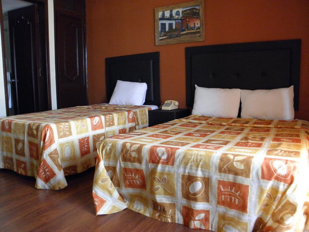 Hotel Villa Cahita Los Mochis Ruang foto