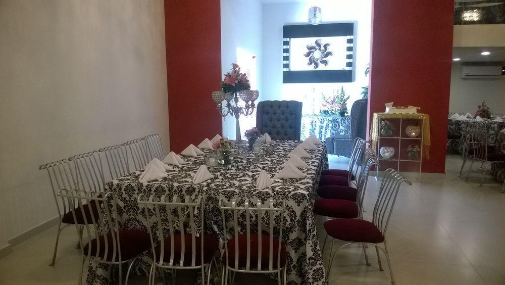Hotel Villa Cahita Los Mochis Bagian luar foto