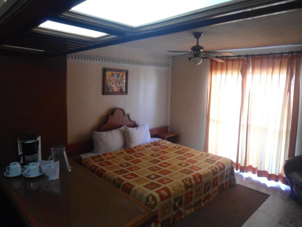 Hotel Villa Cahita Los Mochis Bagian luar foto