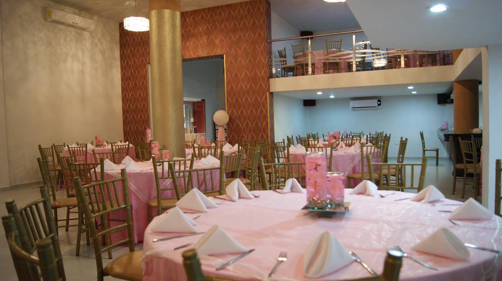Hotel Villa Cahita Los Mochis Bagian luar foto
