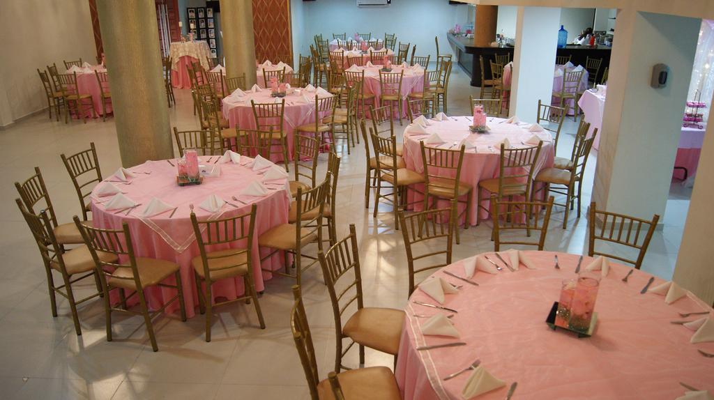 Hotel Villa Cahita Los Mochis Bagian luar foto